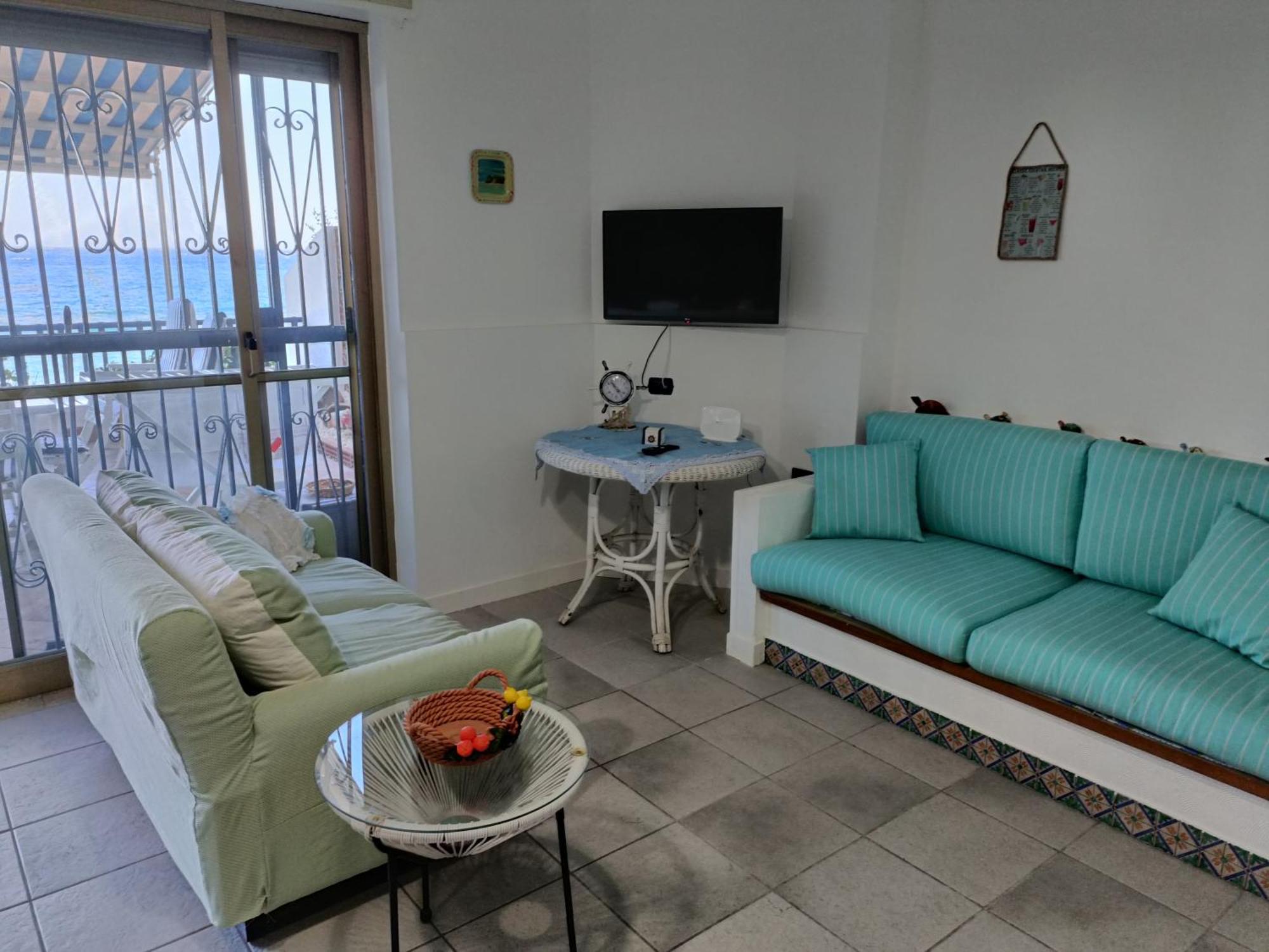 Casa Vacanze Margarita Sant'Alessio Siculo Exterior photo